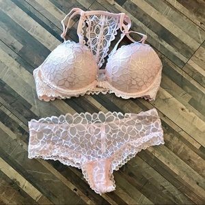 PINK Victoria’s Secret Date Bra 36C and Panties L